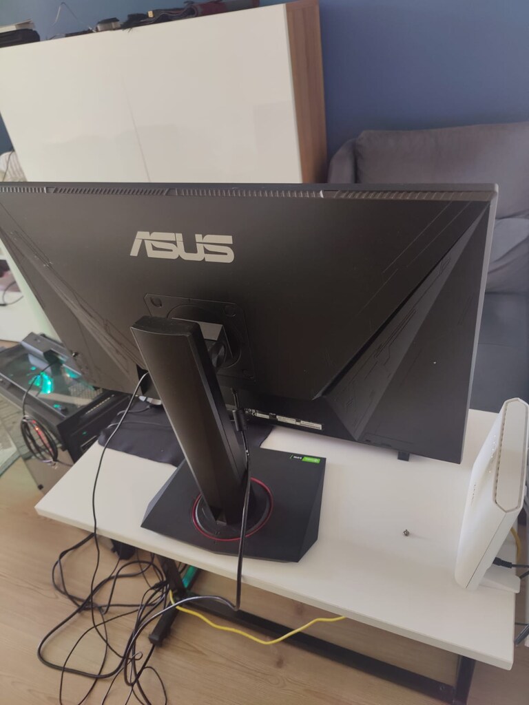 ASUS 27 İNÇ 165 HZ OYUNCU MONİTÖRÜ - 5