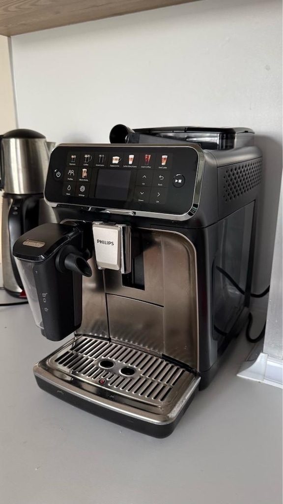 Philips LatteGo Kahve Makinası