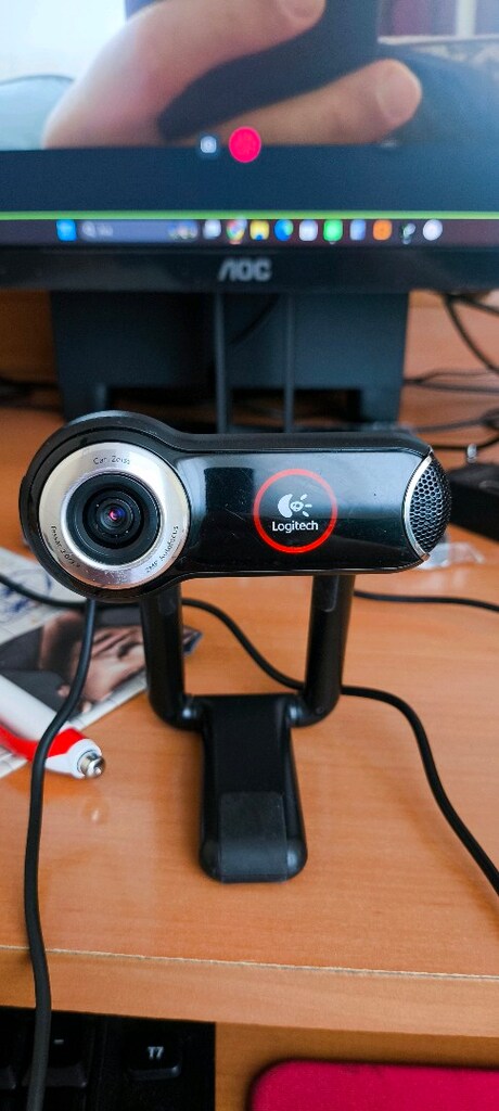 Logitech QuickCam Pro 9000 - Mikrofonlu Otomatik Odaklamalı HD+ - 7