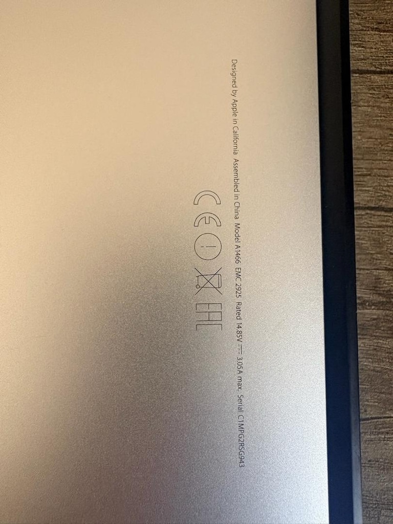 Apple Mac book Air A1466 model 500 gb yükseltilmiş ssd-2.2 ghz i7 iş. - 12