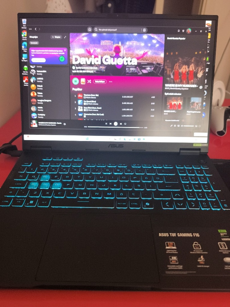 ASUS TUF F16 GAMING | RTX5070 | i7 | 14650HX | 1 TB SSD | 32 GB RAM - 3