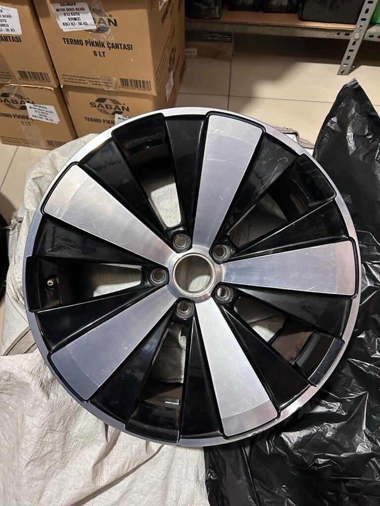 18 5x112 Orjinal vw Bettle Golf Passat jetta Scirocco Twister jant - 2