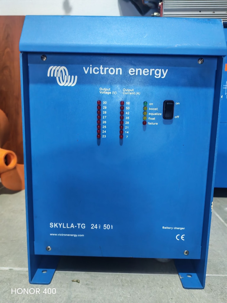 Victron Energy Redresör İnverter - 18