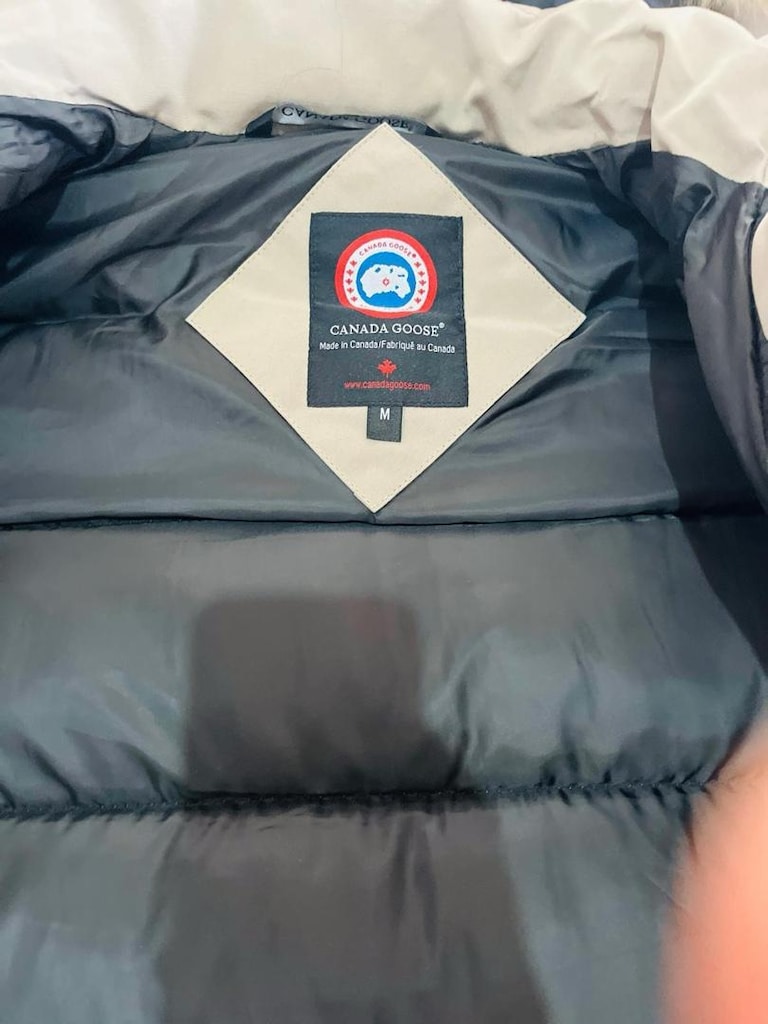 Canada Goose Logolu Mont - 5
