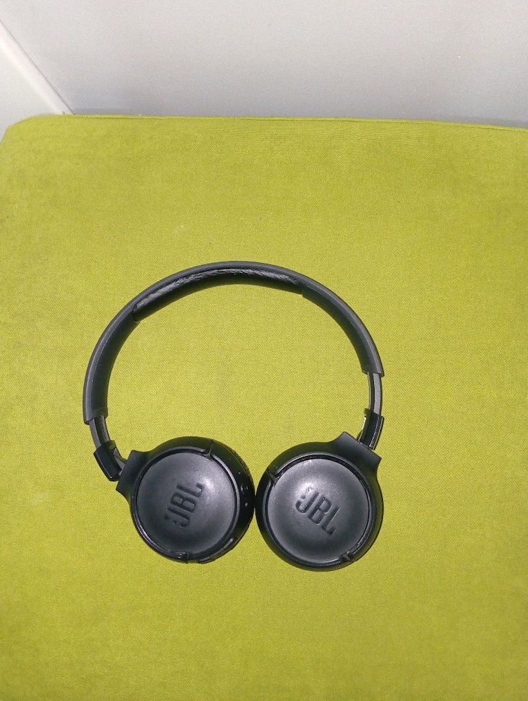 JBL kulaküstü kulaklık - 4