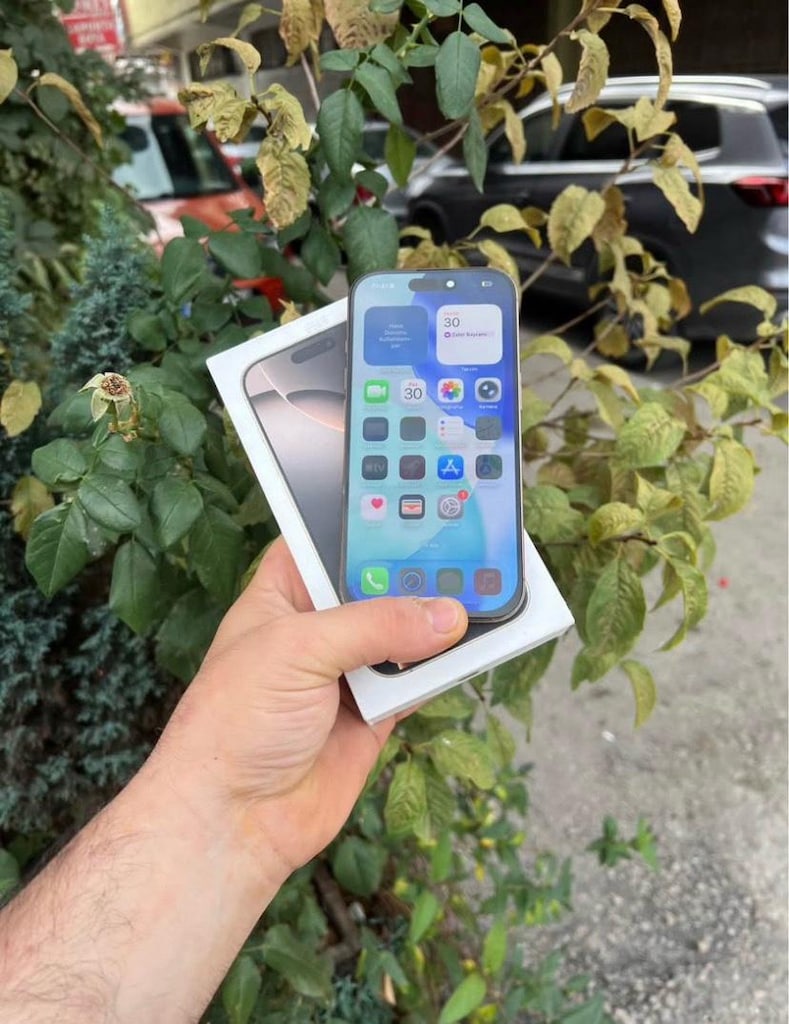 İphone 16 PRO 128 GB YD ÇİFT FİZİKİ SORUNSUZ - 3