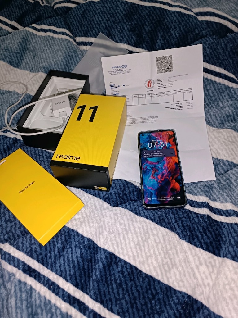 realme 11 128gb hafıza 16gb ram yurtiçi cihazı tr ciftsimli - 11