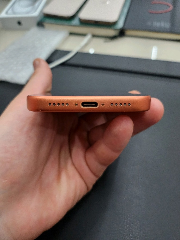 İPHONE 17 PRO 256 SÜRE BİTİK - 5