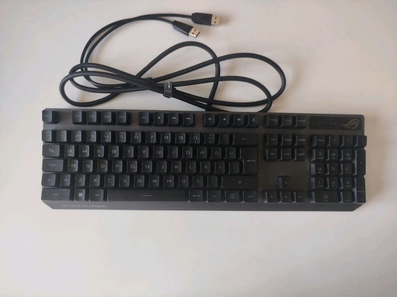 ASUS ROG Strix Scope RX Gamıng Kkavye - 3