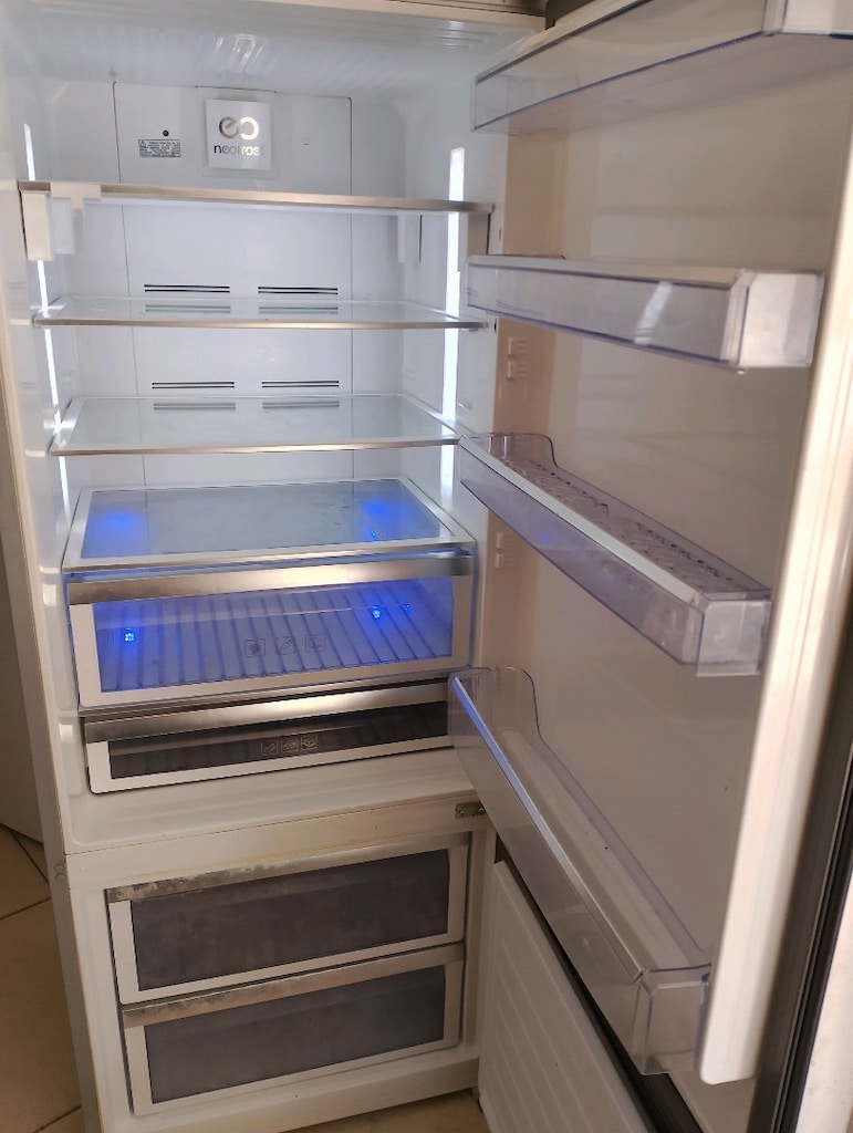 Beko nofros buzdolabı nakliye kurulum dağil sorunsuz - 10