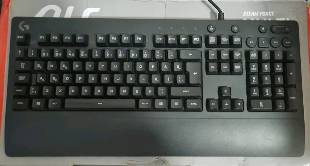 Logitech G213 RGB Oyuncu Klavyesi - 4