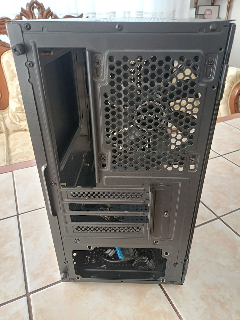 Antec N200m Bilgisayar Kasası - 4