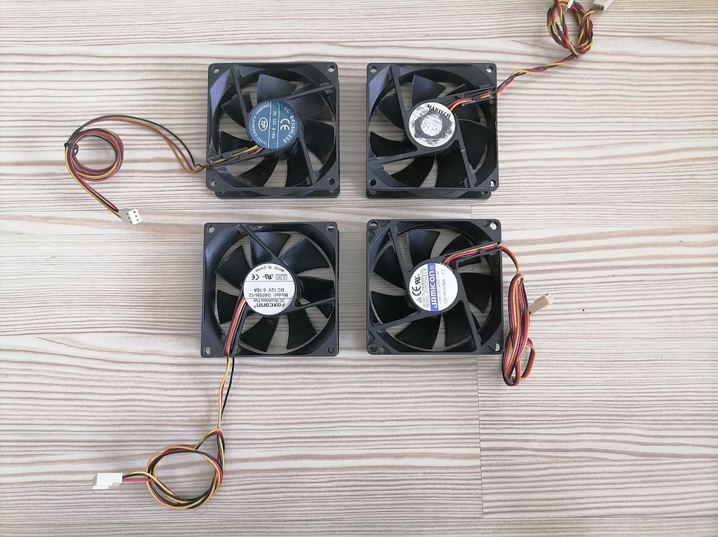 4 Adet 12V Pc Fan & Soğutucu (8x8 cm) - 5