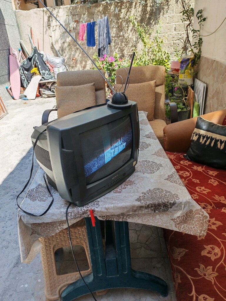 37 ekran tüplü tv üst anten var çalışıyor Yer Buca adatepe - 3
