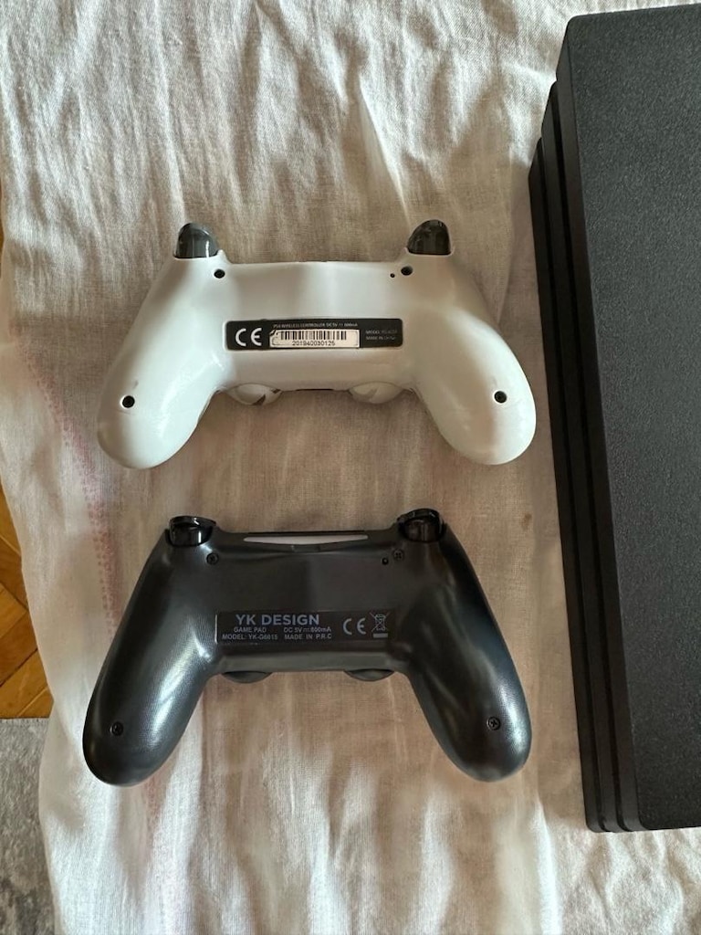 PS4 Pro 1 TB - Temiz Cihaz - Kutu açılmamıştır. - 10