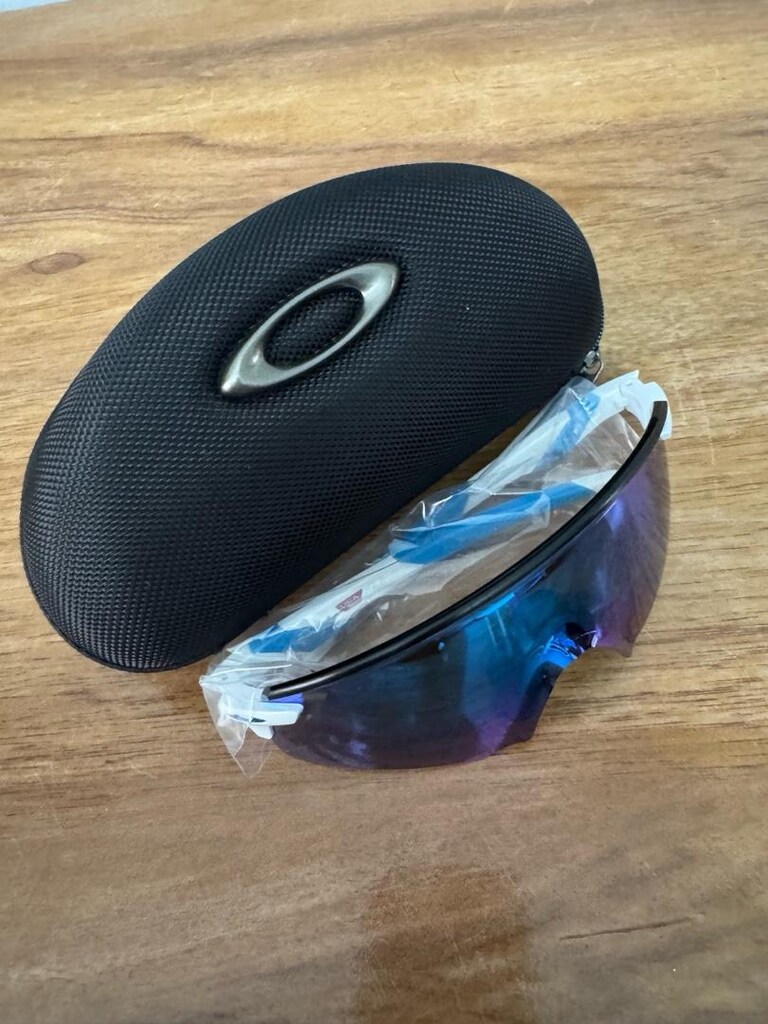 OAKLEY GÜNEŞ GÖZLÜĞÜ - 6