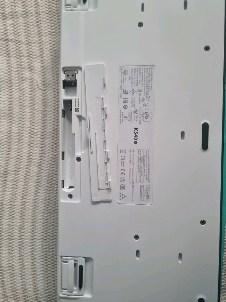 Logitech Kablosuz MK540 Klavye Mouse Seti - 9