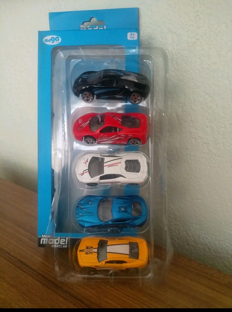 METAL MODEL SPOR ARABA ÇEK BIRAK 5 Lİ SET - 6