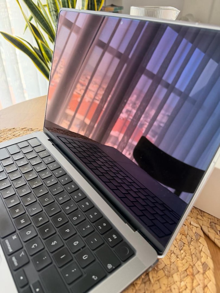 Apple Macbook Pro 14 Inch M4 - 4