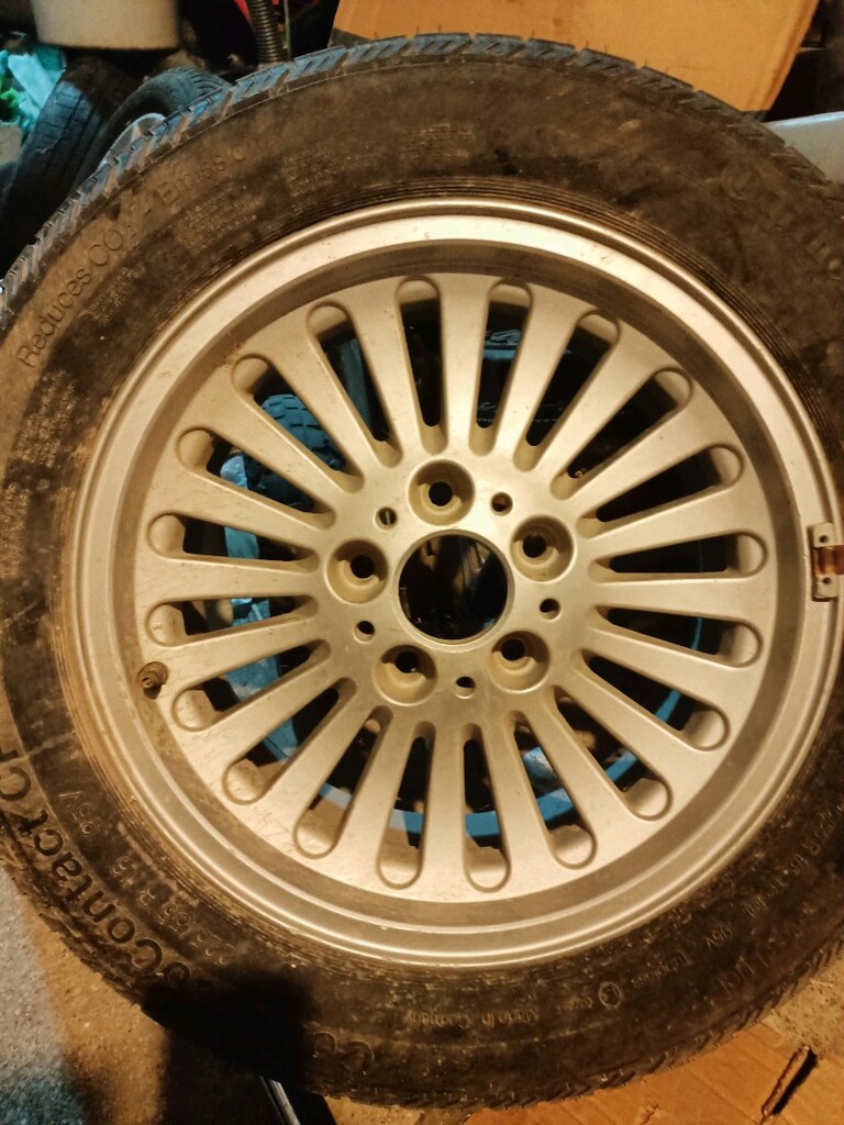 bmv 7 serisi 1 adet225 55 r ,16 cant çok temiz lastik sifir - 2