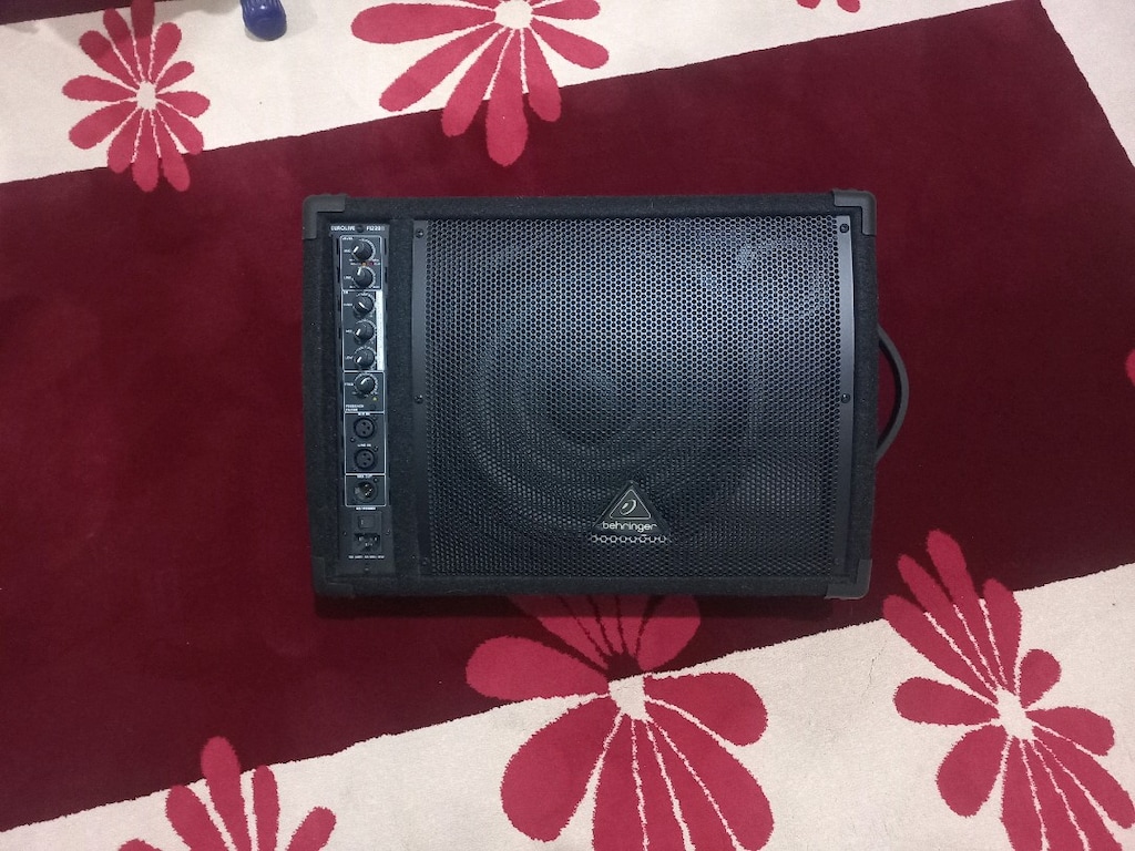 behringer f1220d anfili monitör hoparlör