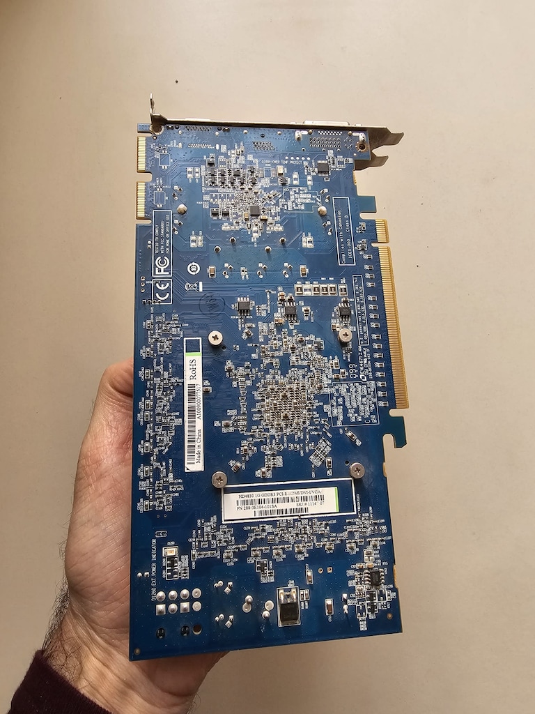 SAPPHİRE HD4830 1GB 256 BİT EKRAN KARTI - HDMİ ÇIKIŞLI - 5