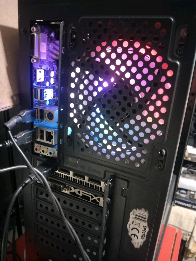 i3 10100 islemci 16 ram 256 m2 500disk rx470 ekran karti - 7