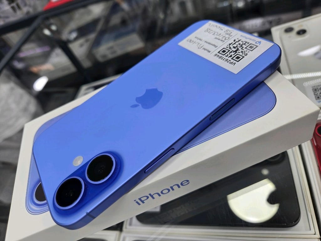 iPhone 16 128 Gb mavi pil 100 07 03 2028 garantili takasa açık - 2