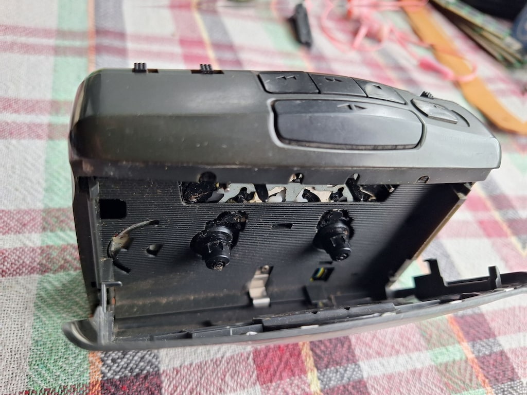 Philips AQ 6588 Walkman - Sorunsuz Çalışıyor - 2