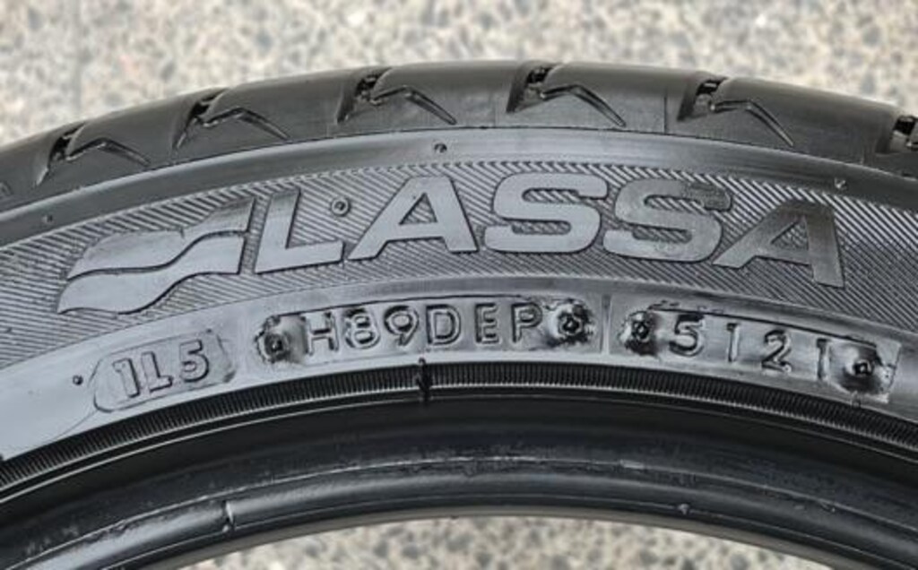 225 45 17 LASSA 94Y XL DRIVEWAYS SPORT PLUS - 9