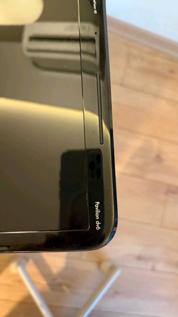 HP Pavilion dv6 | Core i3 | 6 GB RAM | 500 GB HDD | Radeon - 10