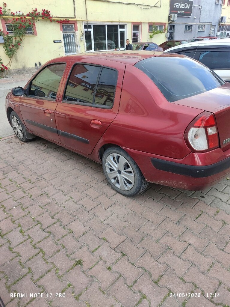 Renault Clio - 4