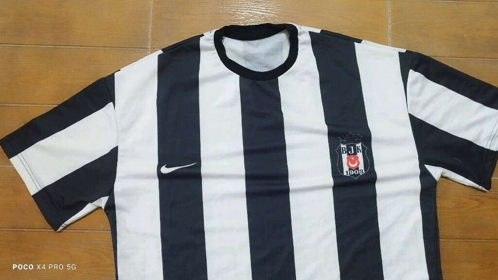 #Beşijtaş şık yumuşak kumaştan tshirt..Eni çekilince 60 Boyu 71 - 2