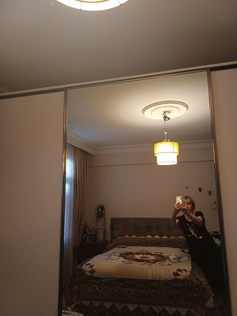 3 kapılı dolap aynalı cok eşyanız alir taşınacağım icin satiyorum - 2