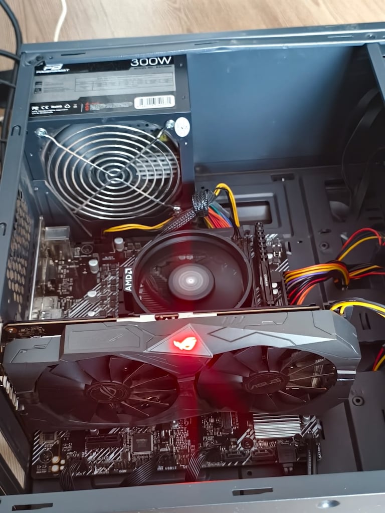 RYZEN ISLEMCI - ASUS ROG GTX 1050 - 8 GB DDR4 - 2