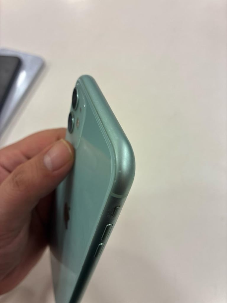 iphone 11-64 gb pil:76 - 6