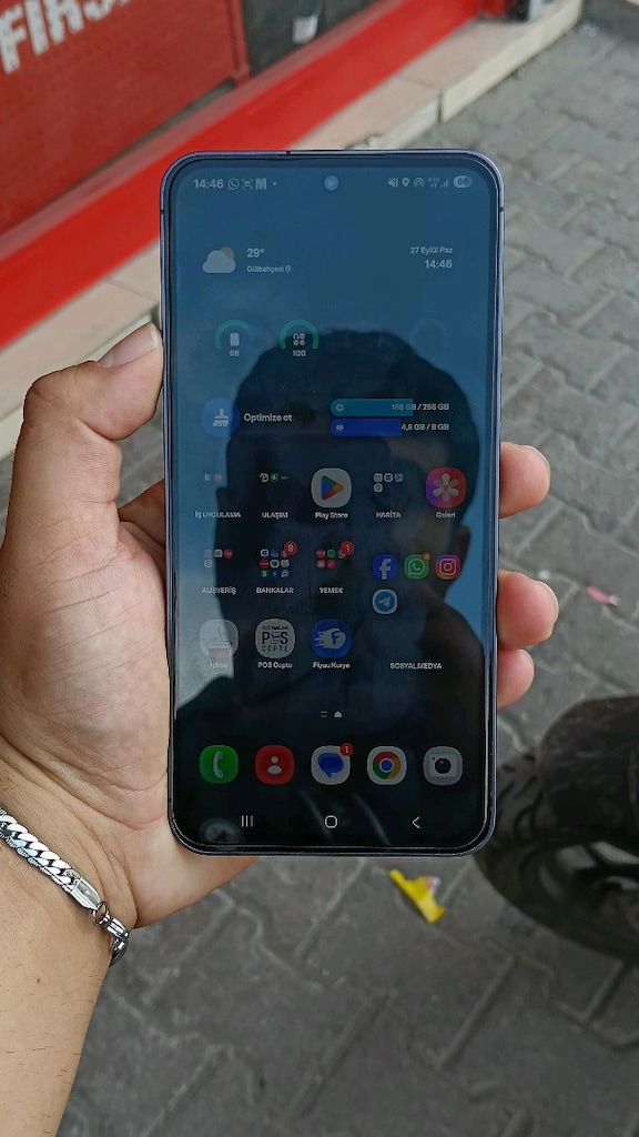 Samsung S24 FE, 256 gb - 7
