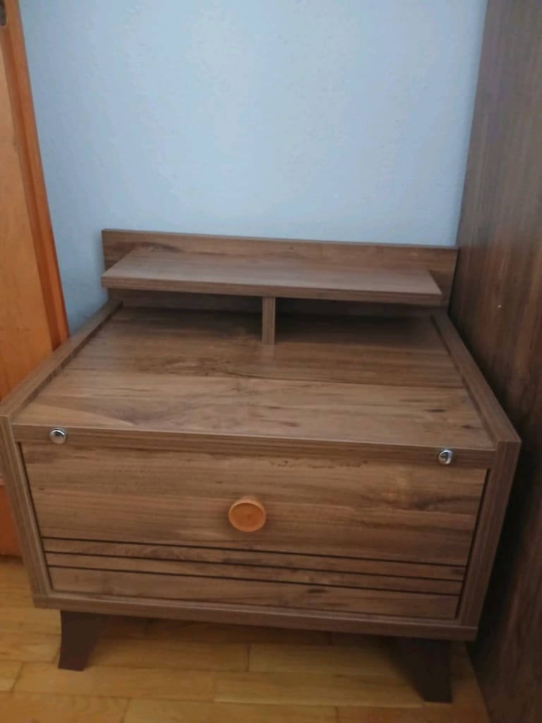şifonyer aynası dahil ve 2 adet komidin - 7