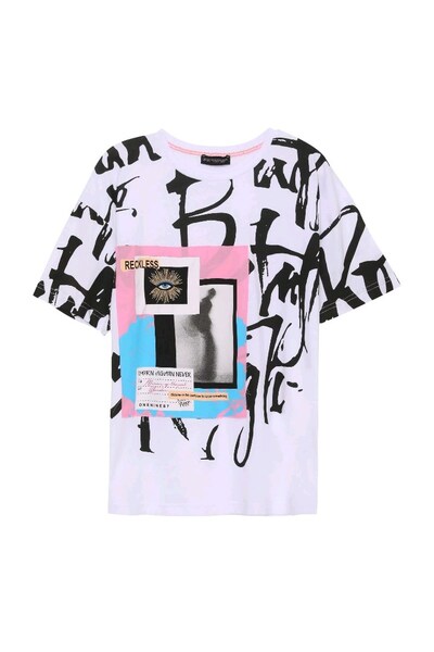Aplike baskılı grafik tasarımlı tshirt