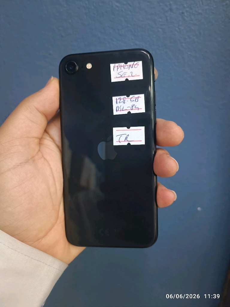APPLE İPHONE SE 2020 128 GB TR - 4