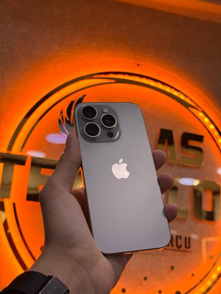 ZARİF NATUREL İPHONE 16 PRO TR - 2