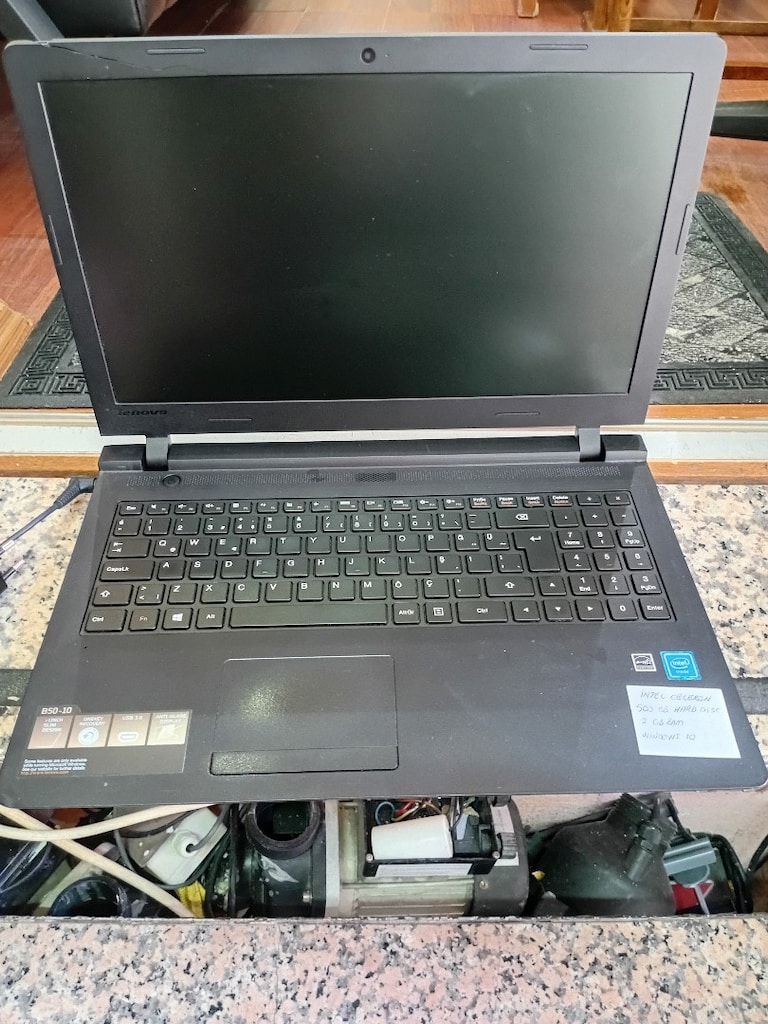 LENOVO INTEL CELERON LAPTOP BİLGİSAYAR - 2