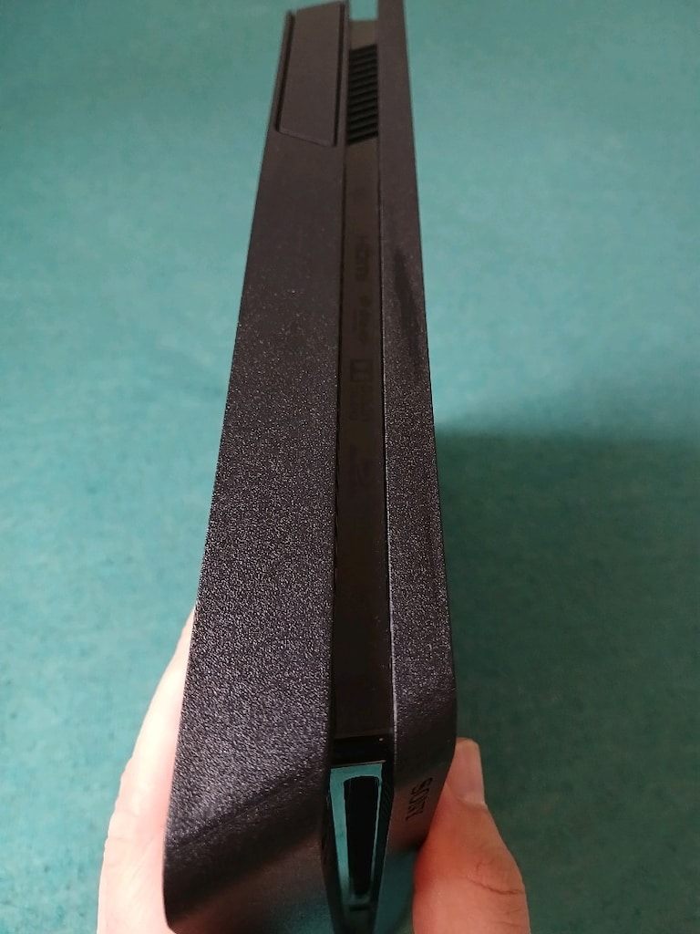 PS4 Slim CUH-2216A + Oyuncu Monitörü + 3 Kol | 14.000 TL - 9