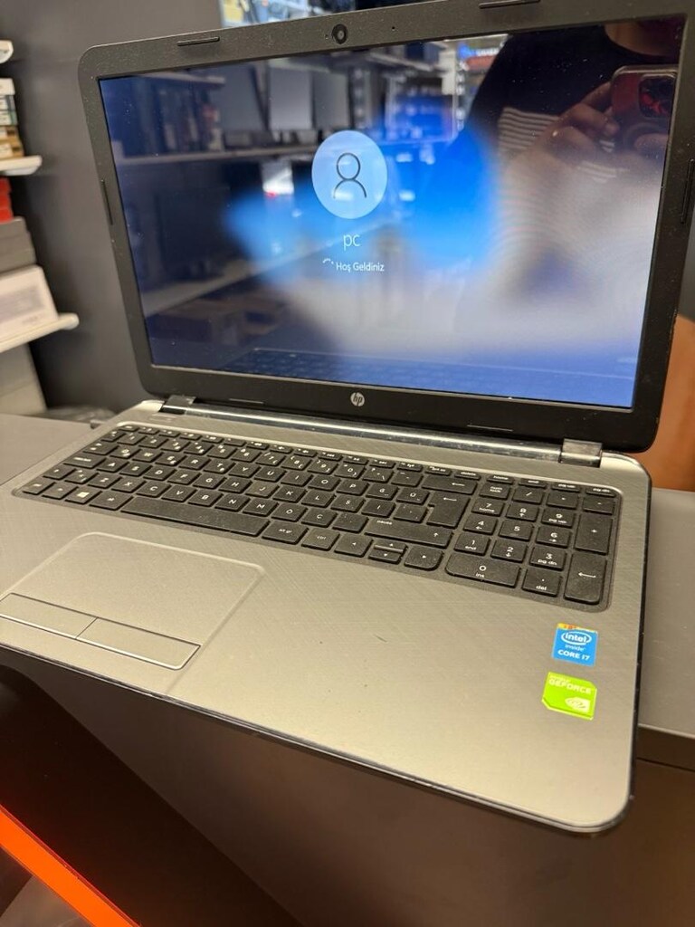 hp i7 işlemcili laptop - 3