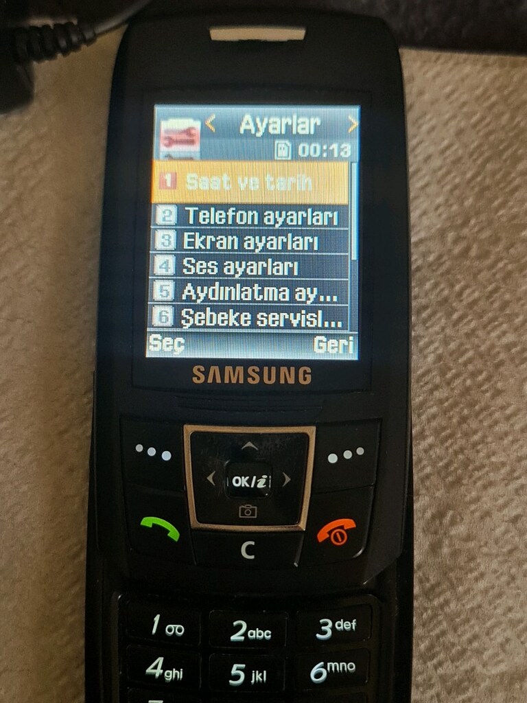 Samsung E250 - 15