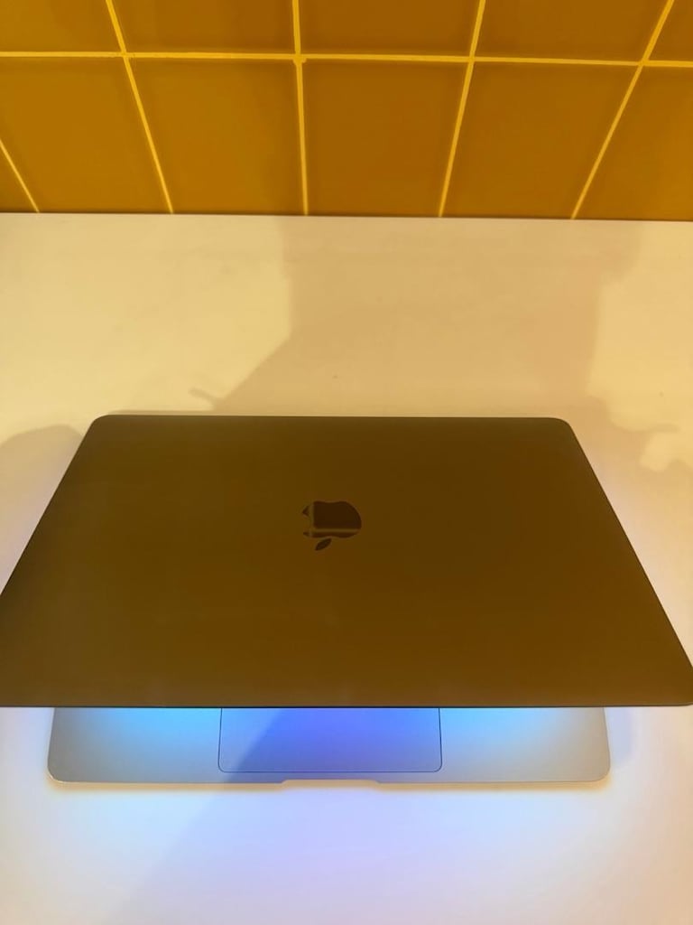 MacBook Air m1 + macıng mause - 9