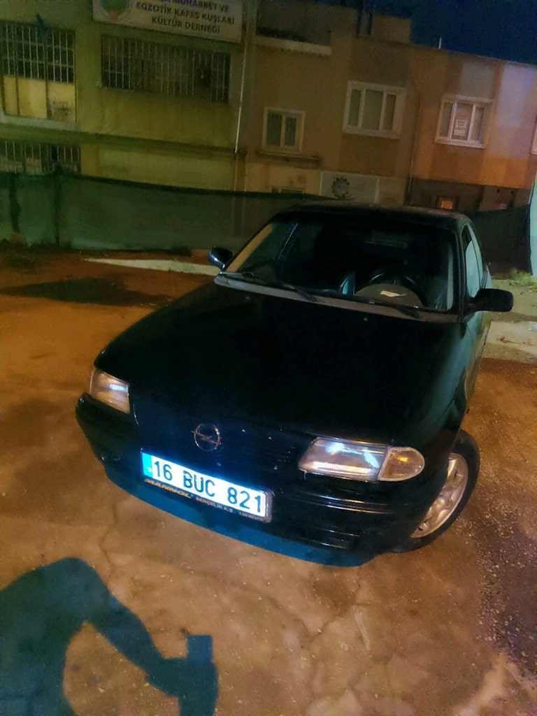 OPEL ASTRA 1.6 16V GL 105HP - 10