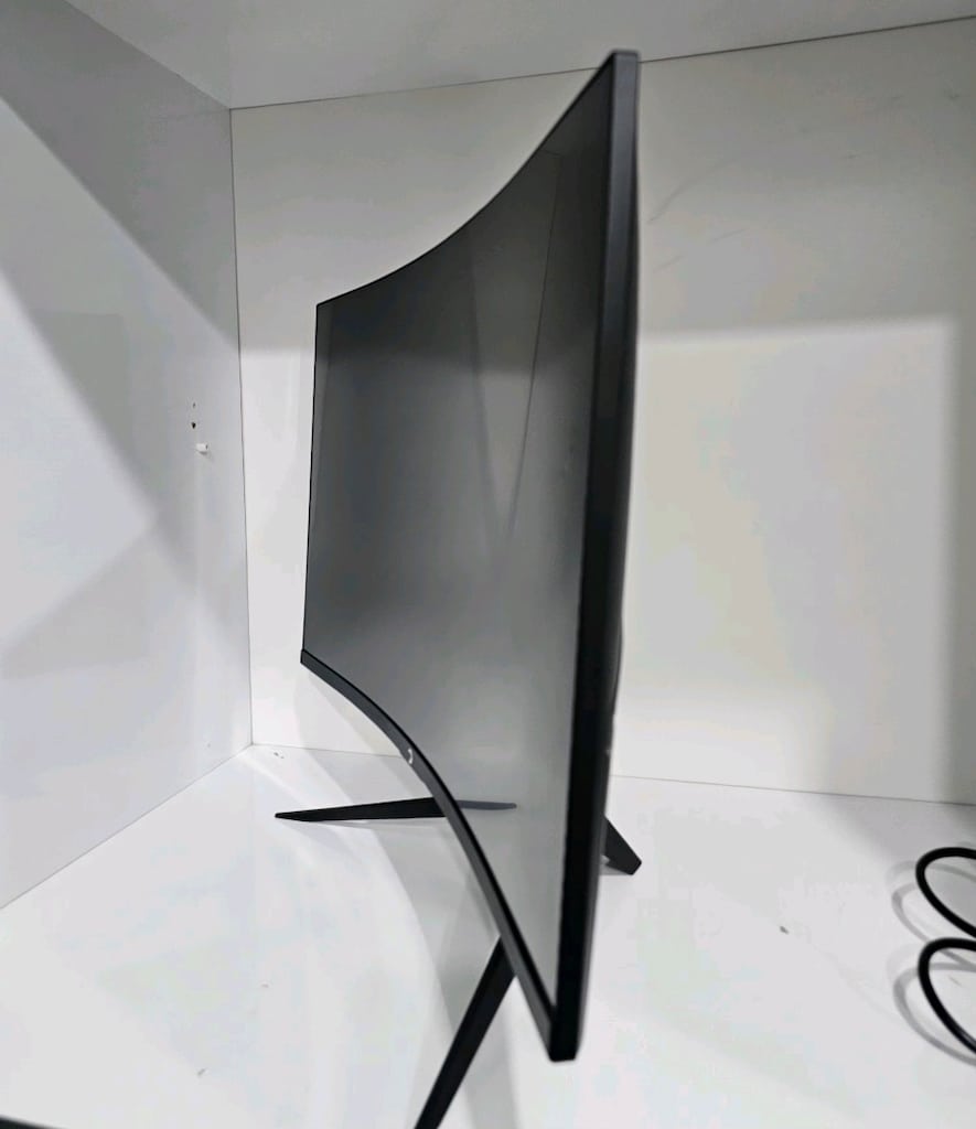 27 İNÇ CURVED OYUNCU MONİTÖR GAMEPOWER - 2