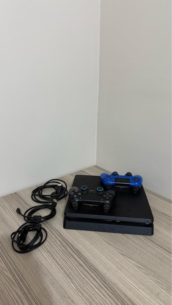 PS4 slim 1tb çift kol(takasa açıktır) - 2