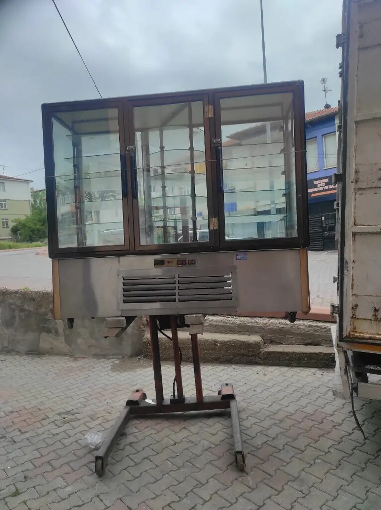 Dönerli mevlana pastane dolabı - 2